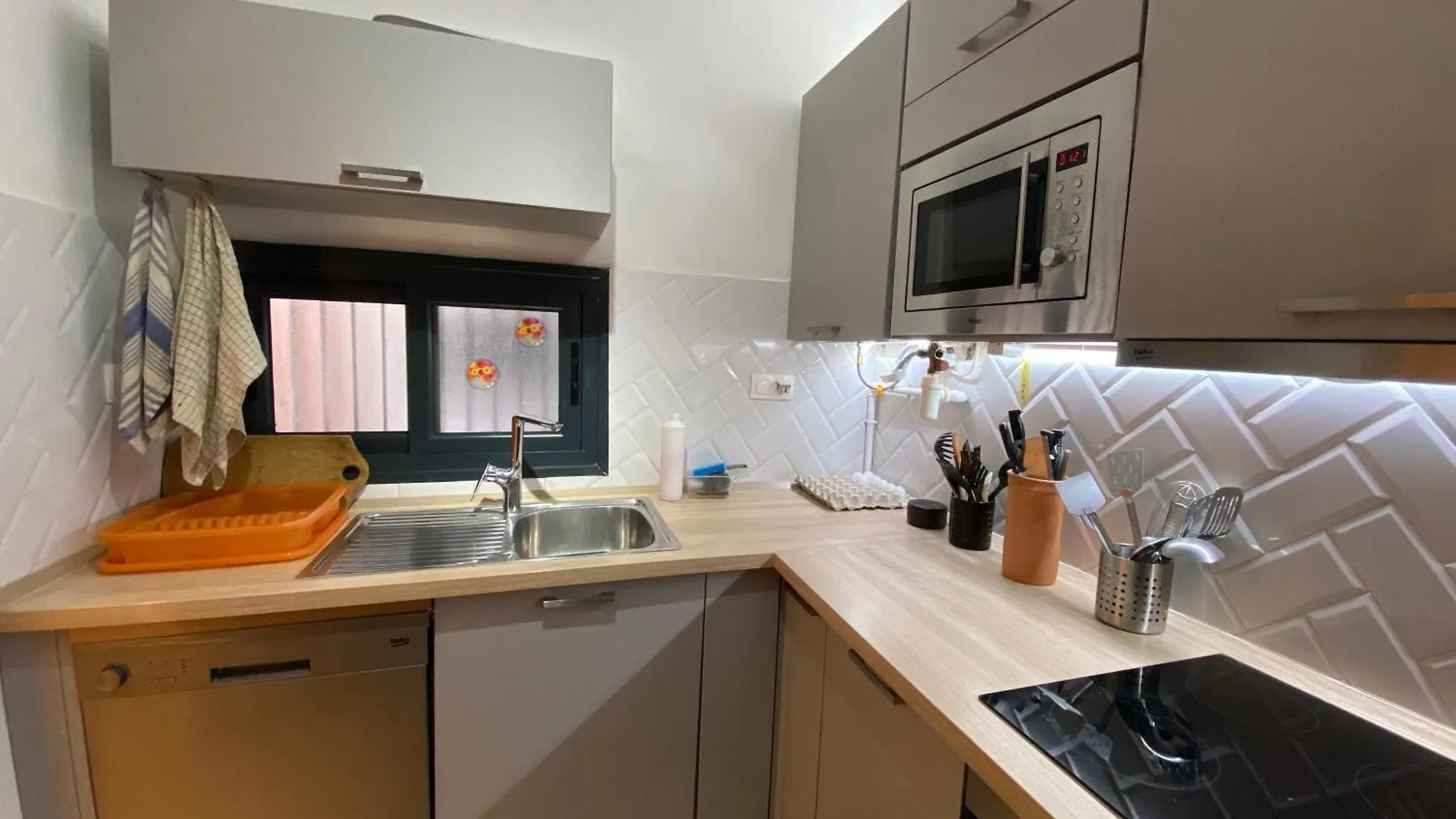 Charmant Appartement F3 Dakar Scat Urbam 0*,